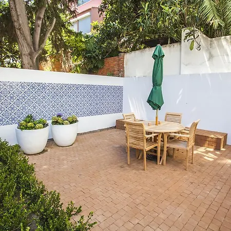 Private Garden ליסבון